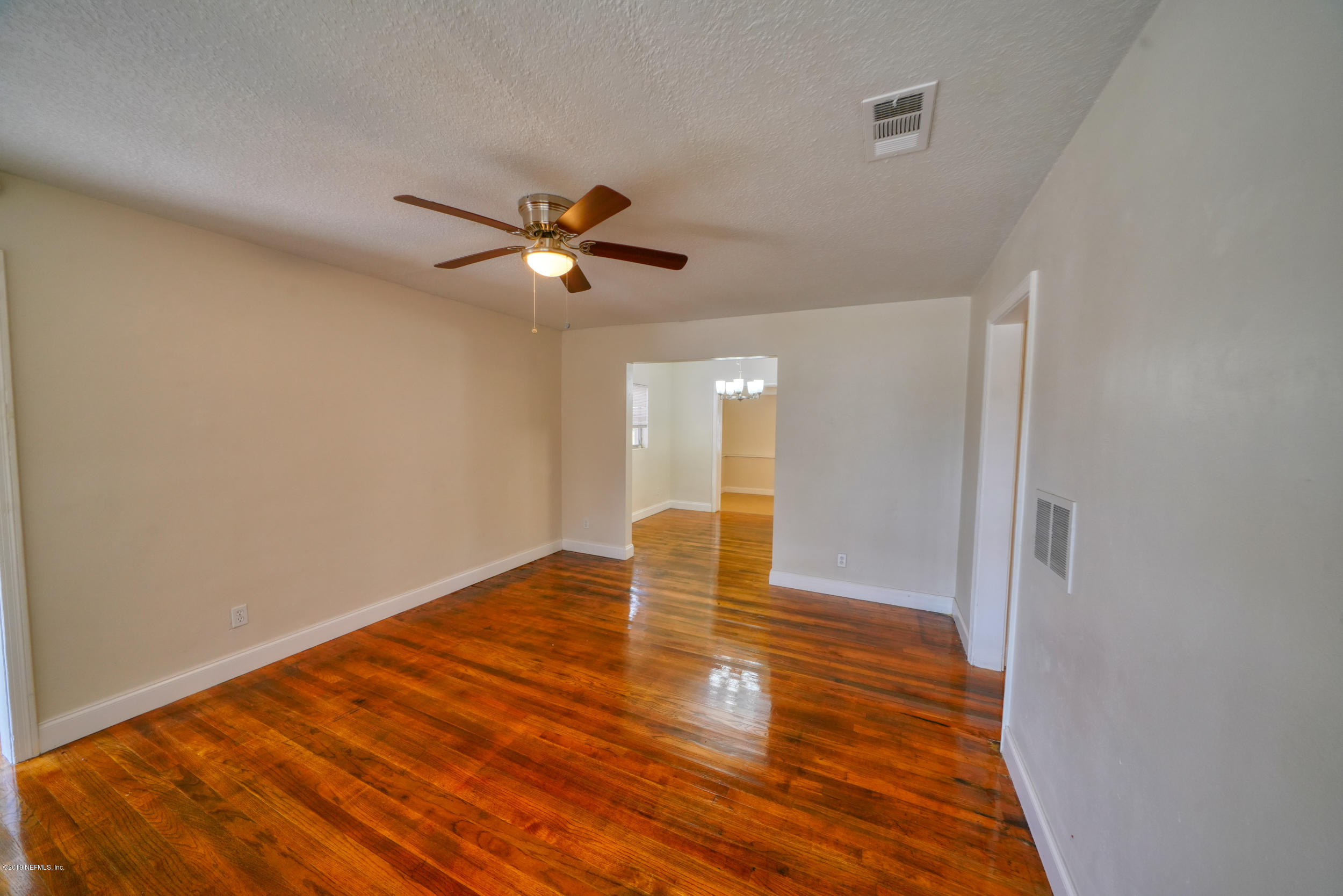 4425 Ish Brant Road West Jacksonville, FL 32210 - Photo 12 of 22 4425ishbrant (5)