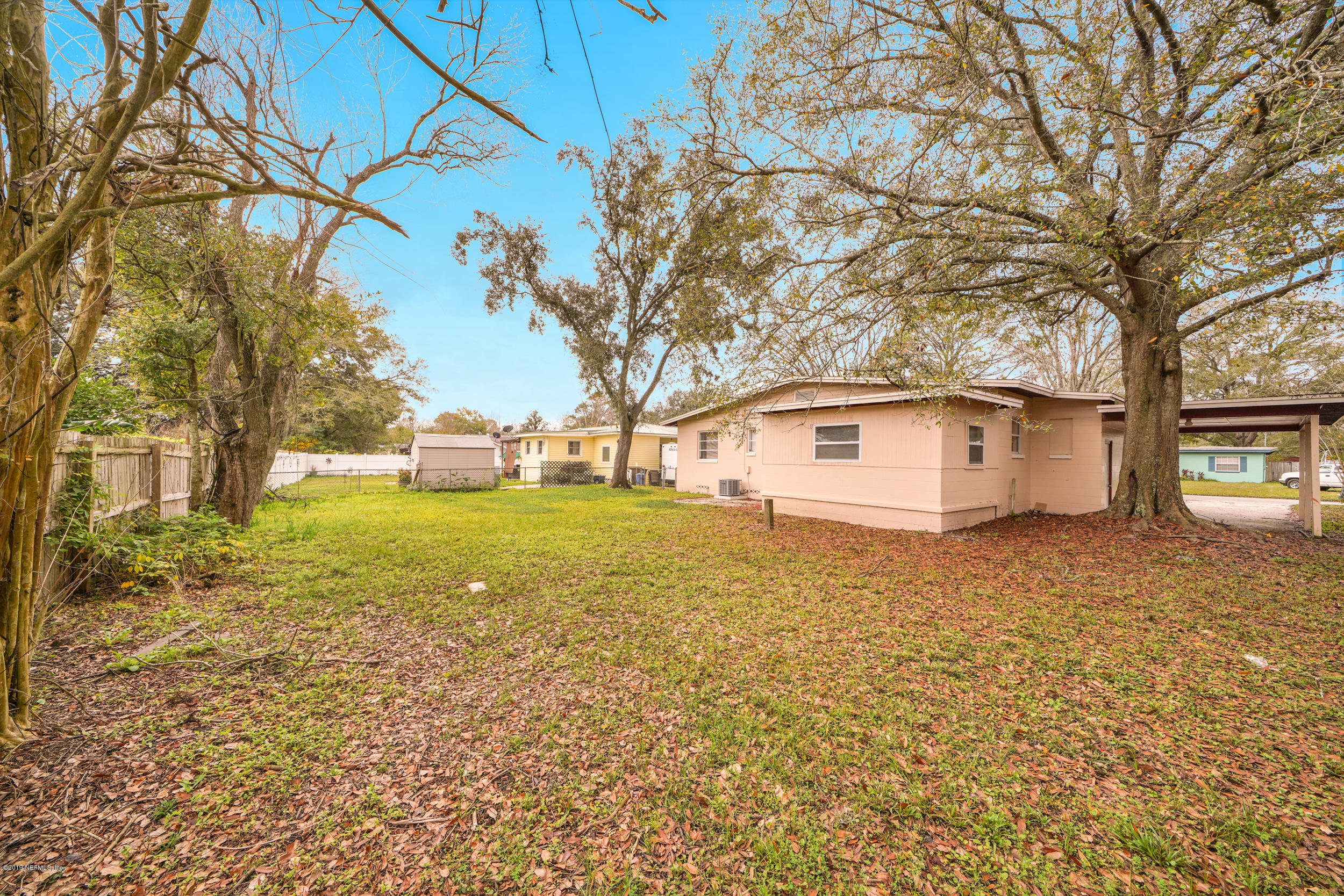 4425 Ish Brant Road West Jacksonville, FL 32210 - Photo 17 of 22 4425ishOUT (4)