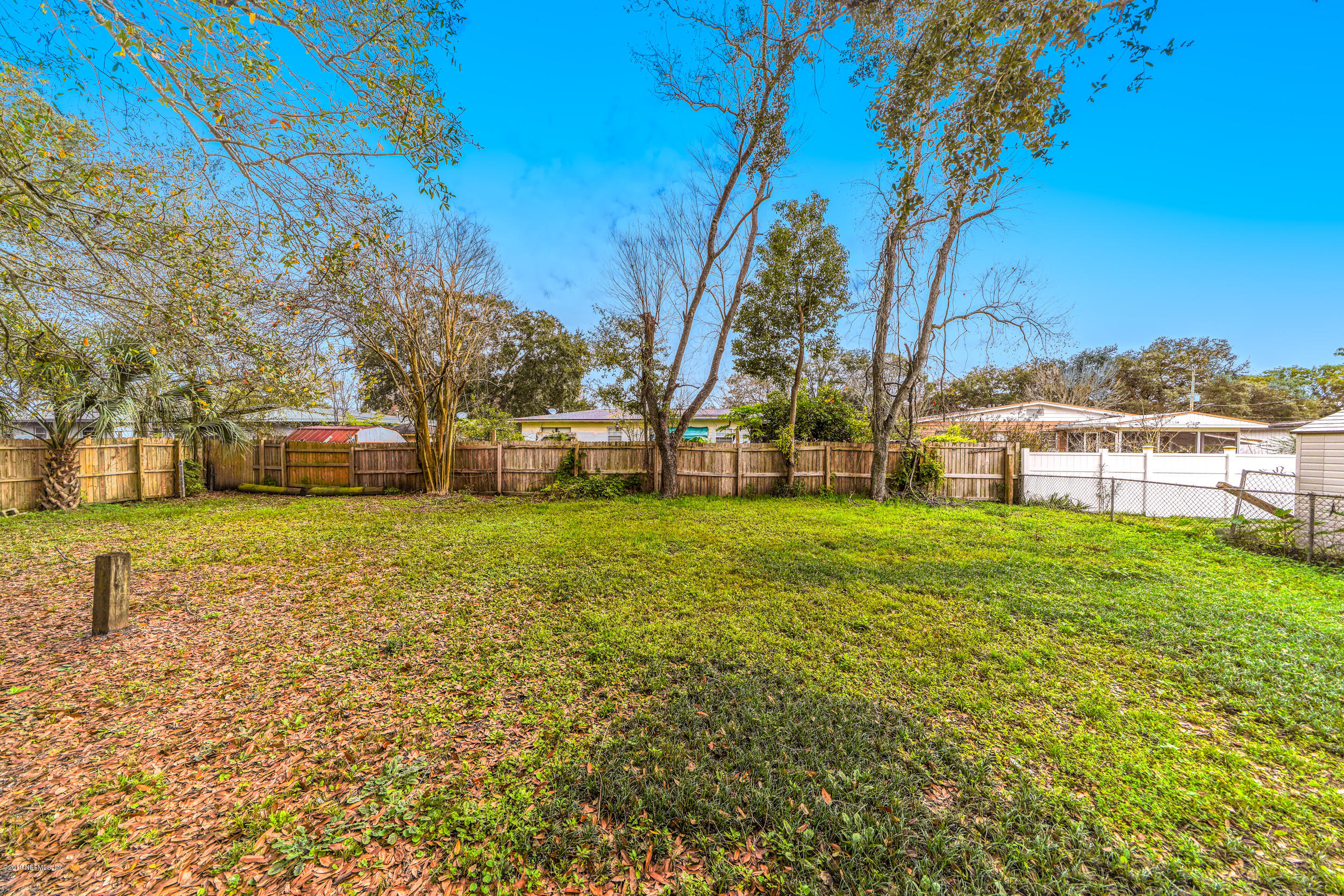 4425 Ish Brant Road West Jacksonville, FL 32210 - Photo 21 of 22 4425ishOUT (6)