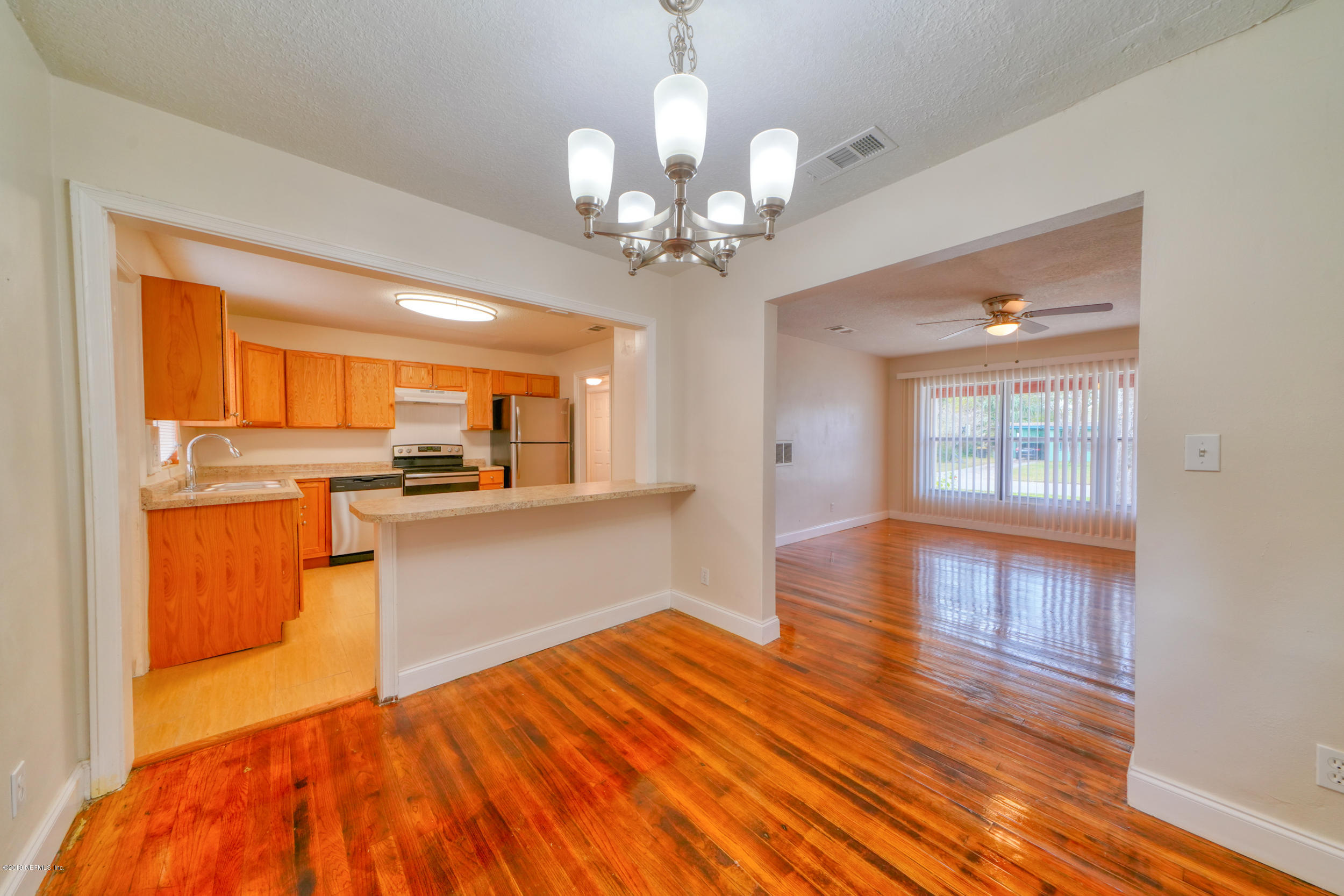 4425 Ish Brant Road West Jacksonville, FL 32210 - Photo 6 of 22 4425ishbrant (9)