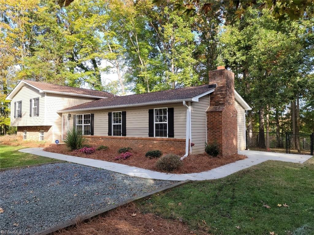 5717 Porterfield Road Browns Summit, NC 27214 - Photo 2 of 13 Gallery Image 2