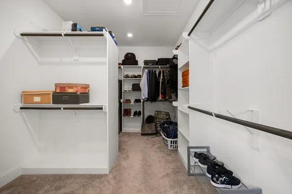 $775,000 | 1021 Lakemont Bend Lane, Pinehurst, TX 77362