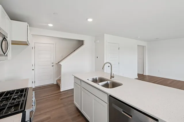 $309,990 | 3512 Richardson Circle, Yorkville, IL 60560