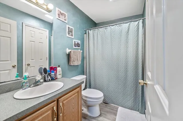 $500,000 | 80 Oak Hill Road, Fletcher, VT 05464