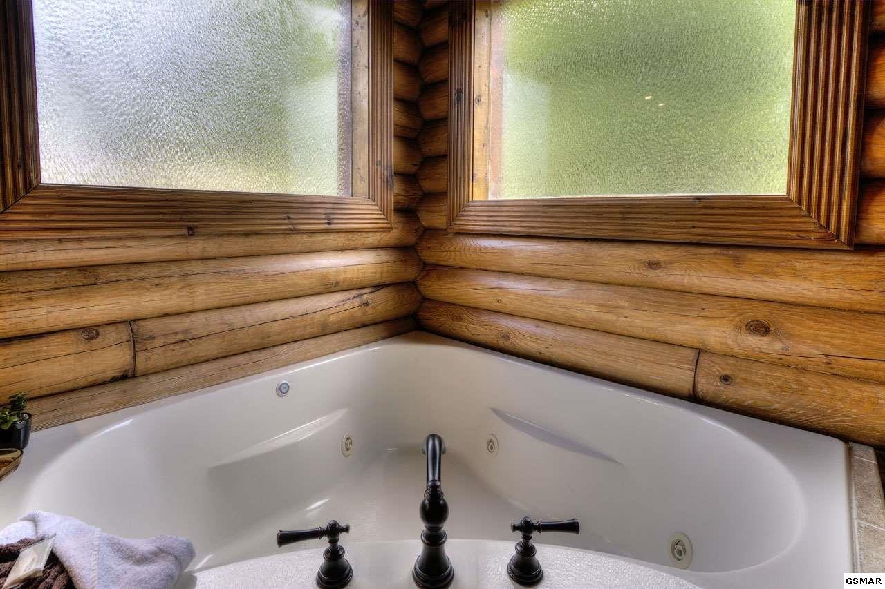 4306 Covered Wagon Road Sevierville, TN 37862 - Photo 19 of 36 Gallery Image 19