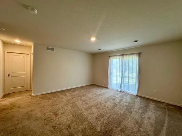 $279,900 | 1026 White Tail Lane, Montrose, MN 55363