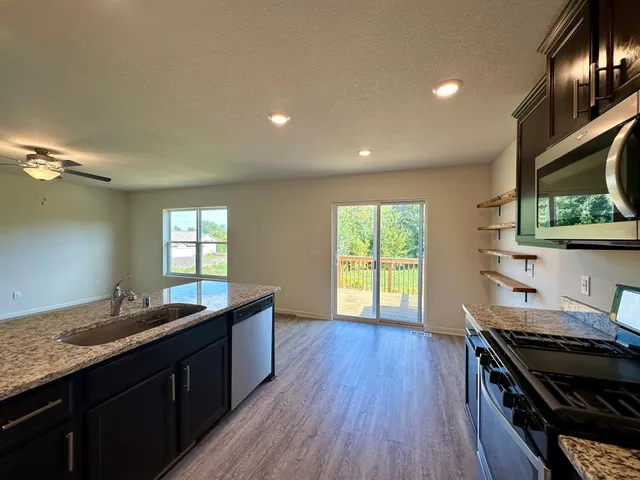 $279,900 | 1026 White Tail Lane, Montrose, MN 55363