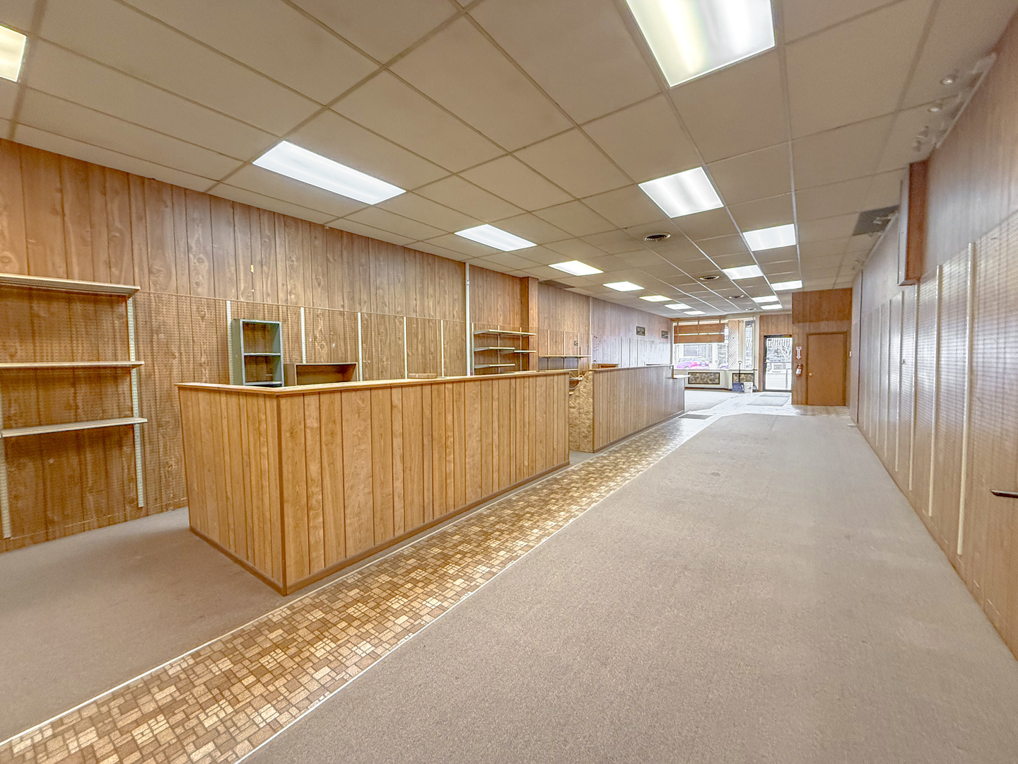 330 West State Street Sycamore, IL 60178 - Photo 2 of 4 a view of a livingroom with wooden floor