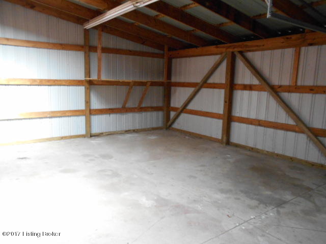 1132 Raymond Road Shepherdsville, KY 40165 - Photo 22 of 28 Outbuilding/garage