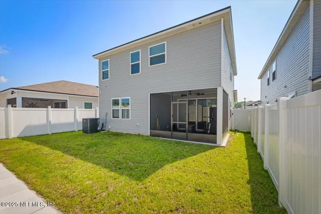 $2,395 | 7194 Red Timber Road, Jacksonville, FL 32244