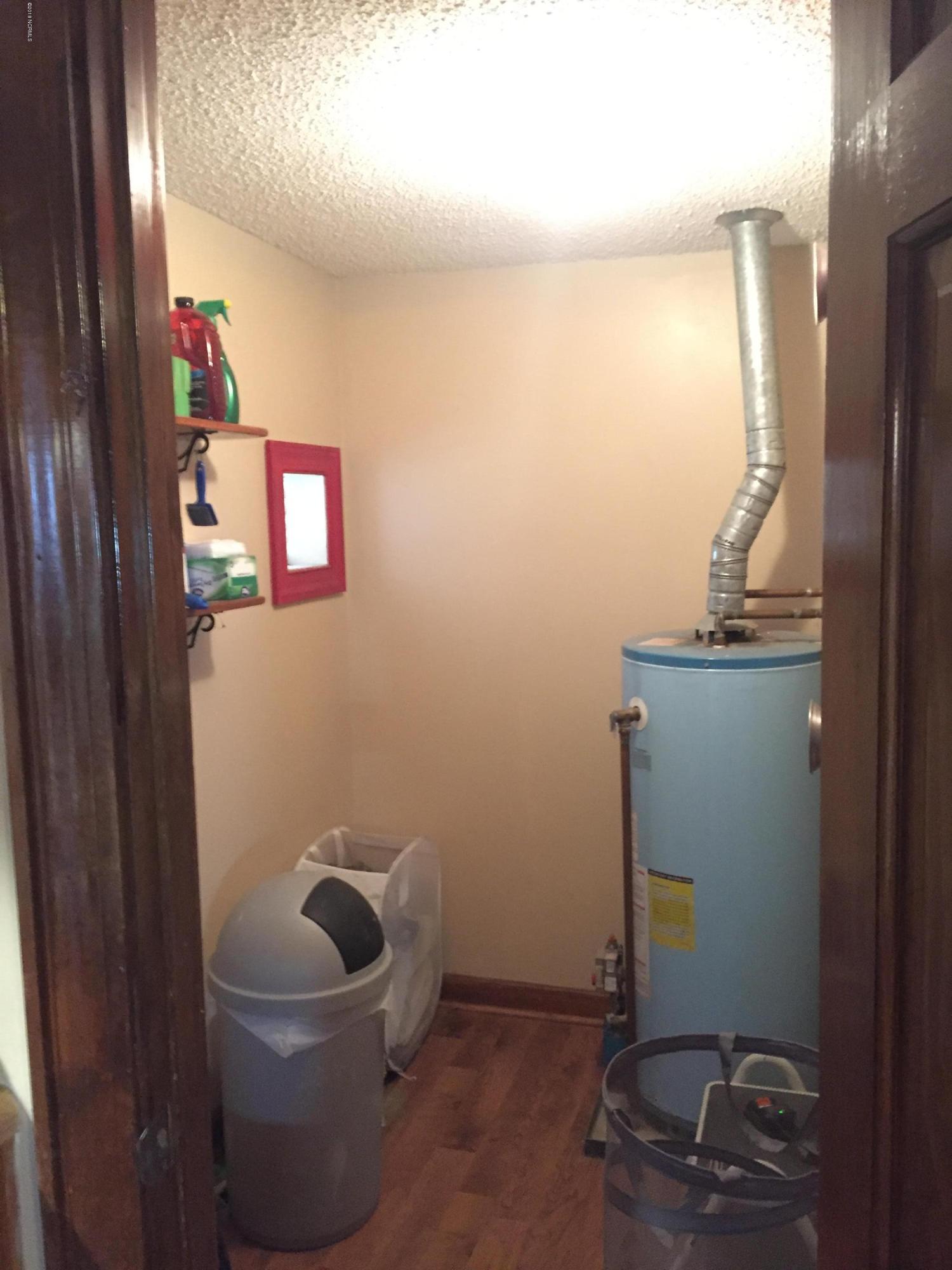 335 Washington Post Road New Bern, NC 28562 - Photo 20 of 38 Mech. Room