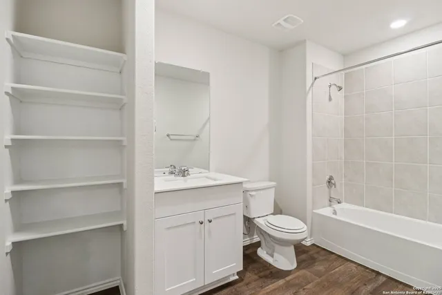 $2,180 | 9926 Auger, San Antonio, TX 78221