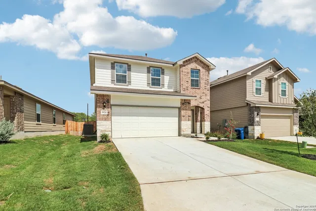 $2,180 | 9926 Auger, San Antonio, TX 78221