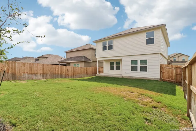 $2,180 | 9926 Auger, San Antonio, TX 78221