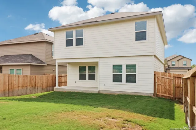 $2,180 | 9926 Auger, San Antonio, TX 78221