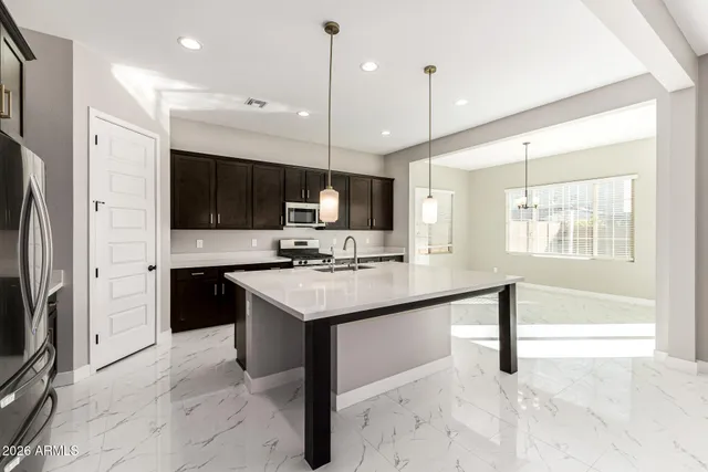 $1,195,000 | 3511 East Crest Lane, Phoenix, AZ 85050