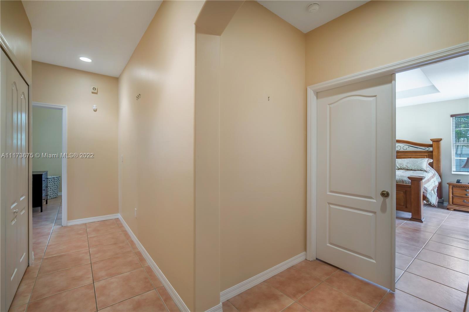 16234 Southwest 48th Terrace Miami, FL 33185 - Photo 25 of 45