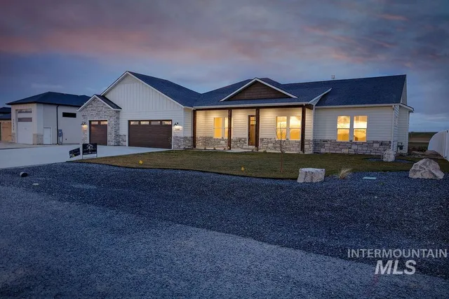 $765,000 | 3688 East 3735th Street North, Kimberly, ID 83341