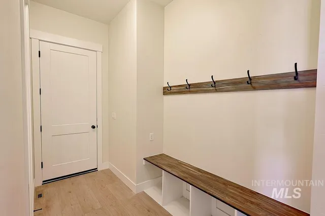 $765,000 | 3688 East 3735th Street North, Kimberly, ID 83341