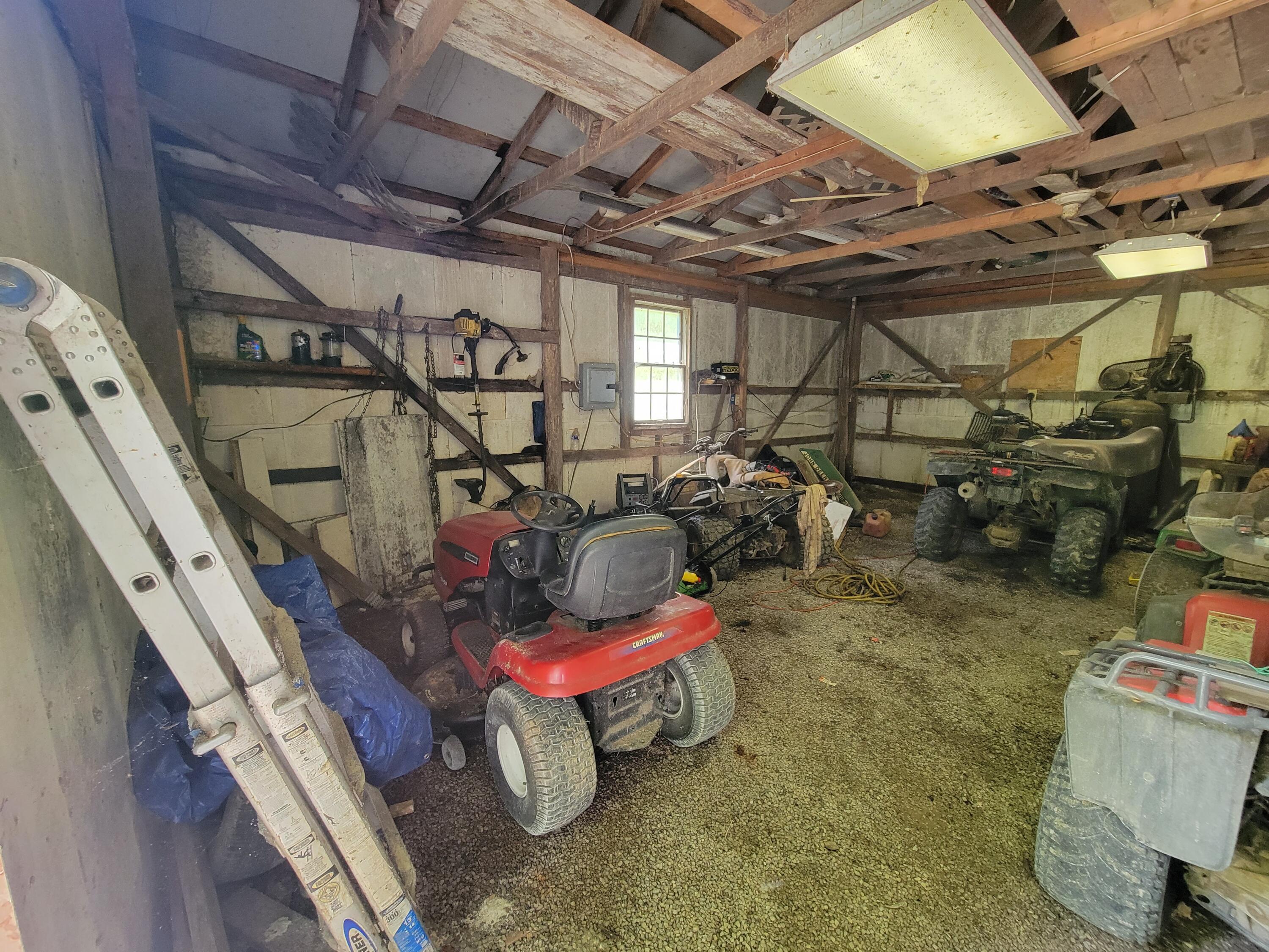 1453 Strawberry Road Monticello, KY 42633 - Photo 26 of 30 20220808_151548