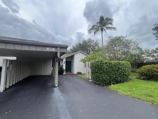 $2,850 | 491 Deer Creek East, Deerfield Beach, FL 33442