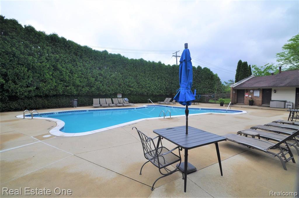 376 Willow Grove Lane, Unit 33 Rochester Hills, MI 48307 - Photo 44 of 44