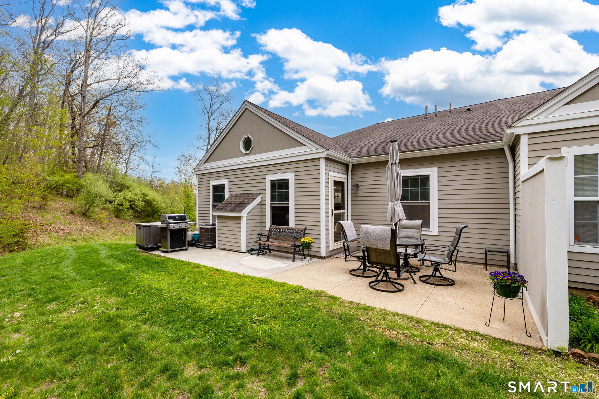 54 Elizabeth Circle, Unit 54 Newtown, CT 06482 - Photo 23 of 36