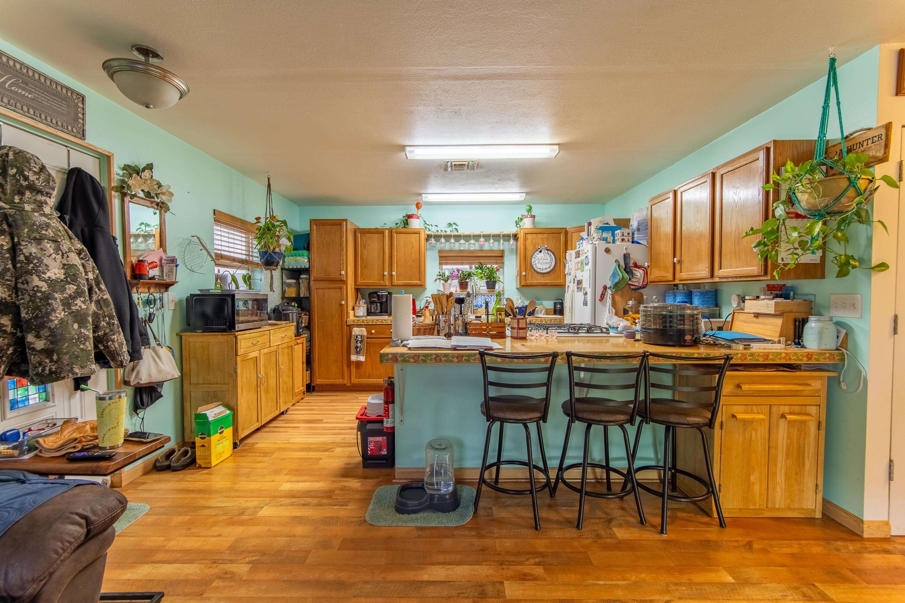 2040 Liberty Road Morris Chapel, TN 38361 - Photo 4 of 40 a view of a dining room with furniture