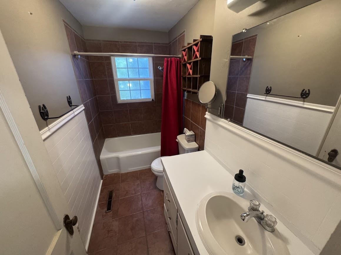 704 South Johnson Street Gaffney, SC 29340 - Photo 15 of 20 Gallery Image 15