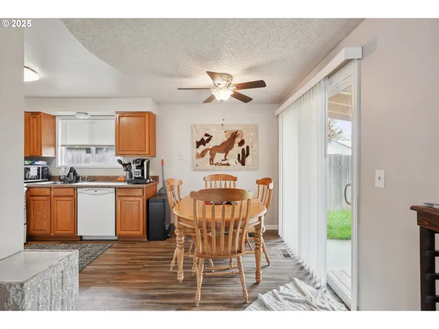 $859,900 | 1700 Northeast 231st Court, Wood Village, OR 97060