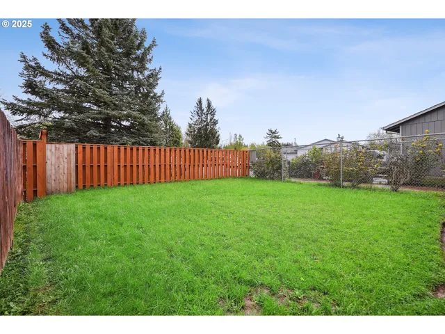 $859,900 | 1700 Northeast 231st Court, Wood Village, OR 97060