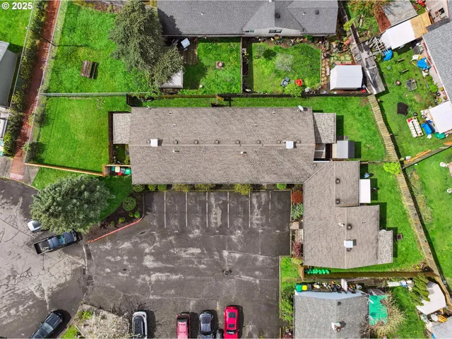 $859,900 | 1700 Northeast 231st Court, Wood Village, OR 97060