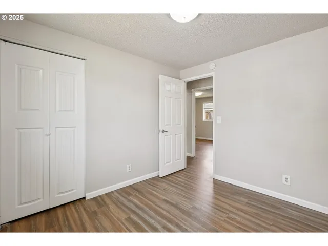 $859,900 | 1700 Northeast 231st Court, Wood Village, OR 97060