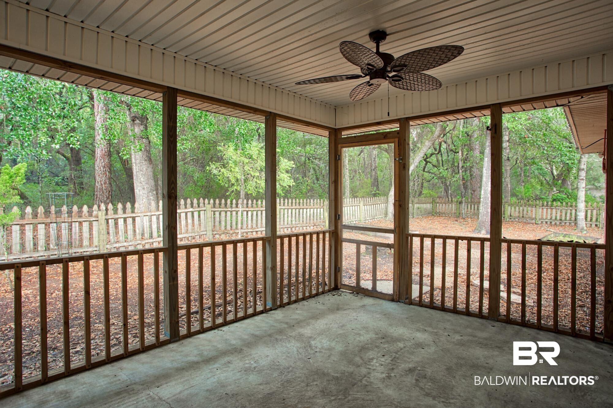 9734 North Bayou Road Lillian, AL 36549 - Photo 24 of 31 Back porch