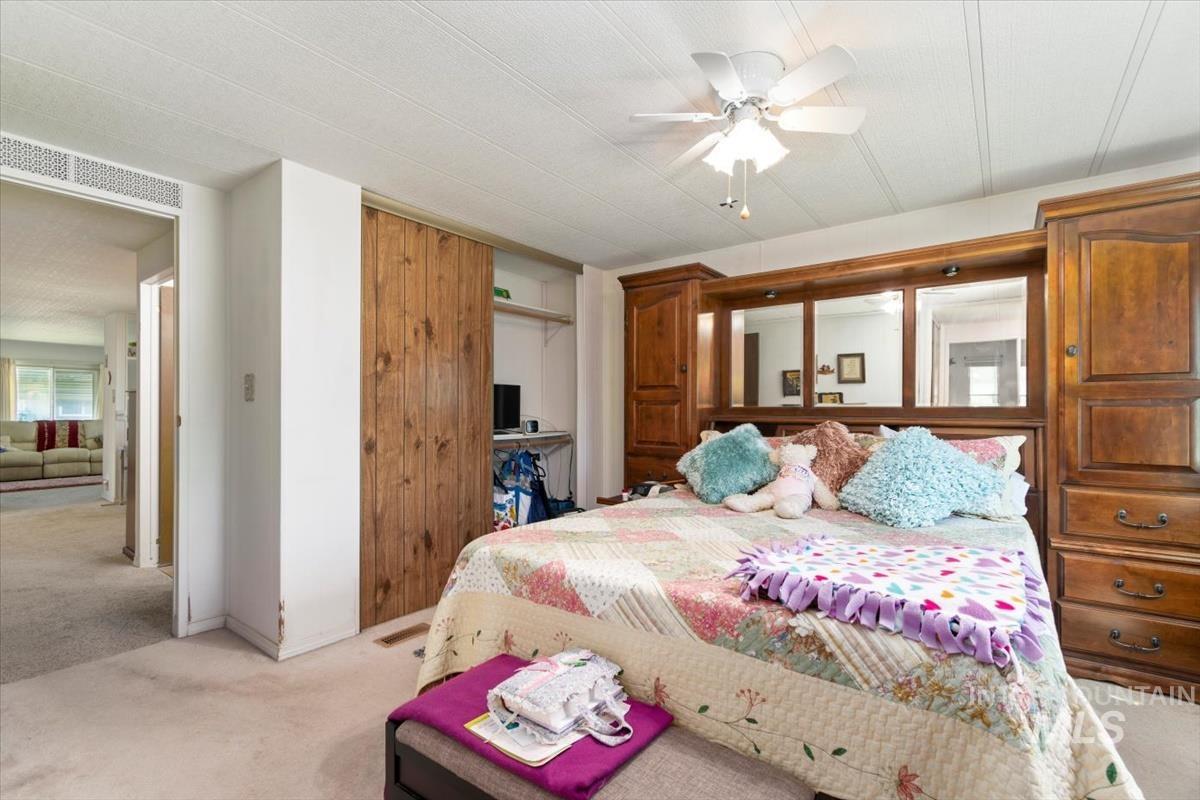 275 Checola Circle Boise, ID 83713 - Photo 15 of 40