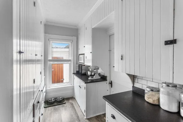$599,900 | 66 Gold Street, Manchester, NH 03103
