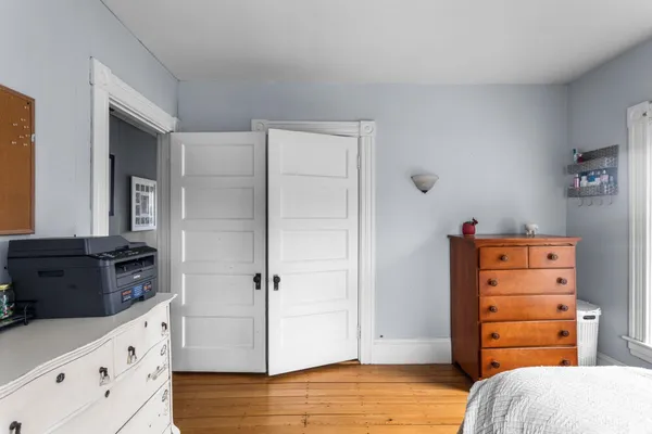 $599,900 | 66 Gold Street, Manchester, NH 03103