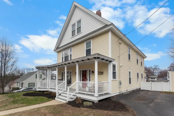 $599,900 | 66 Gold Street, Manchester, NH 03103