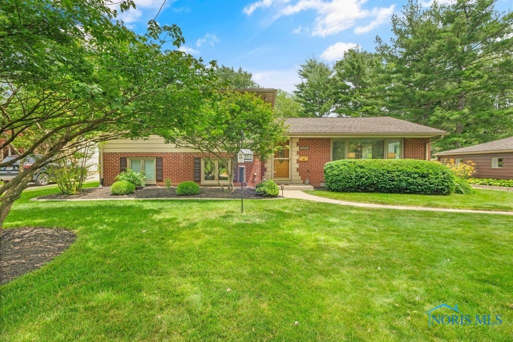 1139 Schmidlin Road