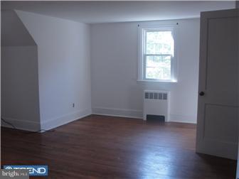 246 Orchard Road Springfield, PA 19064 - Photo 8 of 10 Bedroom