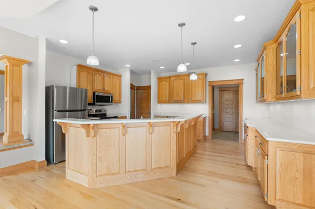 $740,000 | 54185 232nd Avenue, West Concord, MN 55985