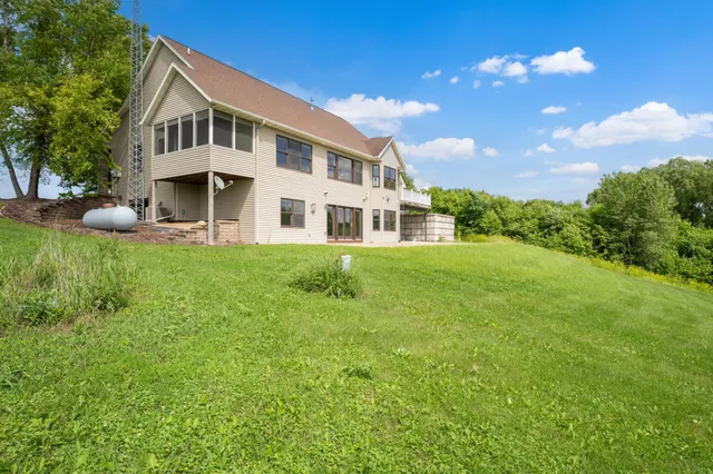 $740,000 | 54185 232nd Avenue, West Concord, MN 55985