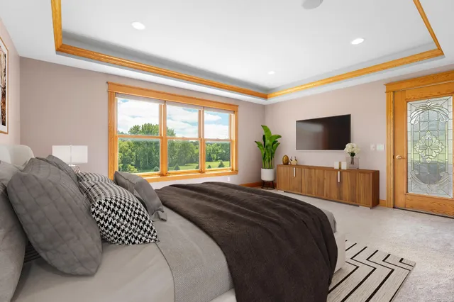 $740,000 | 54185 232nd Avenue, West Concord, MN 55985