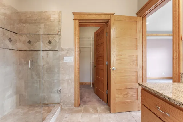 $740,000 | 54185 232nd Avenue, West Concord, MN 55985