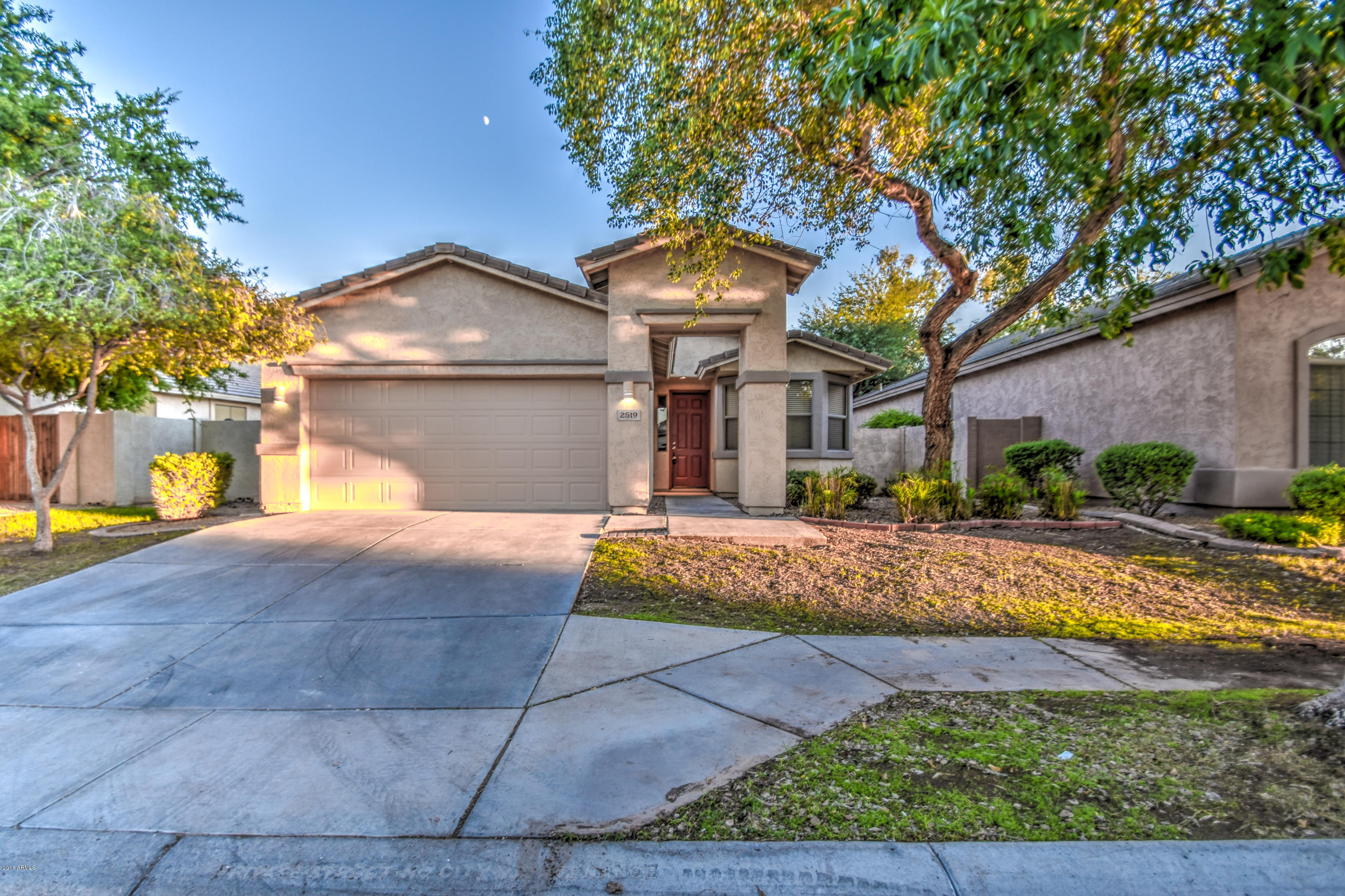 2519 East Fremont Road Phoenix, AZ 85042 - Photo 1 of 27 Front 1