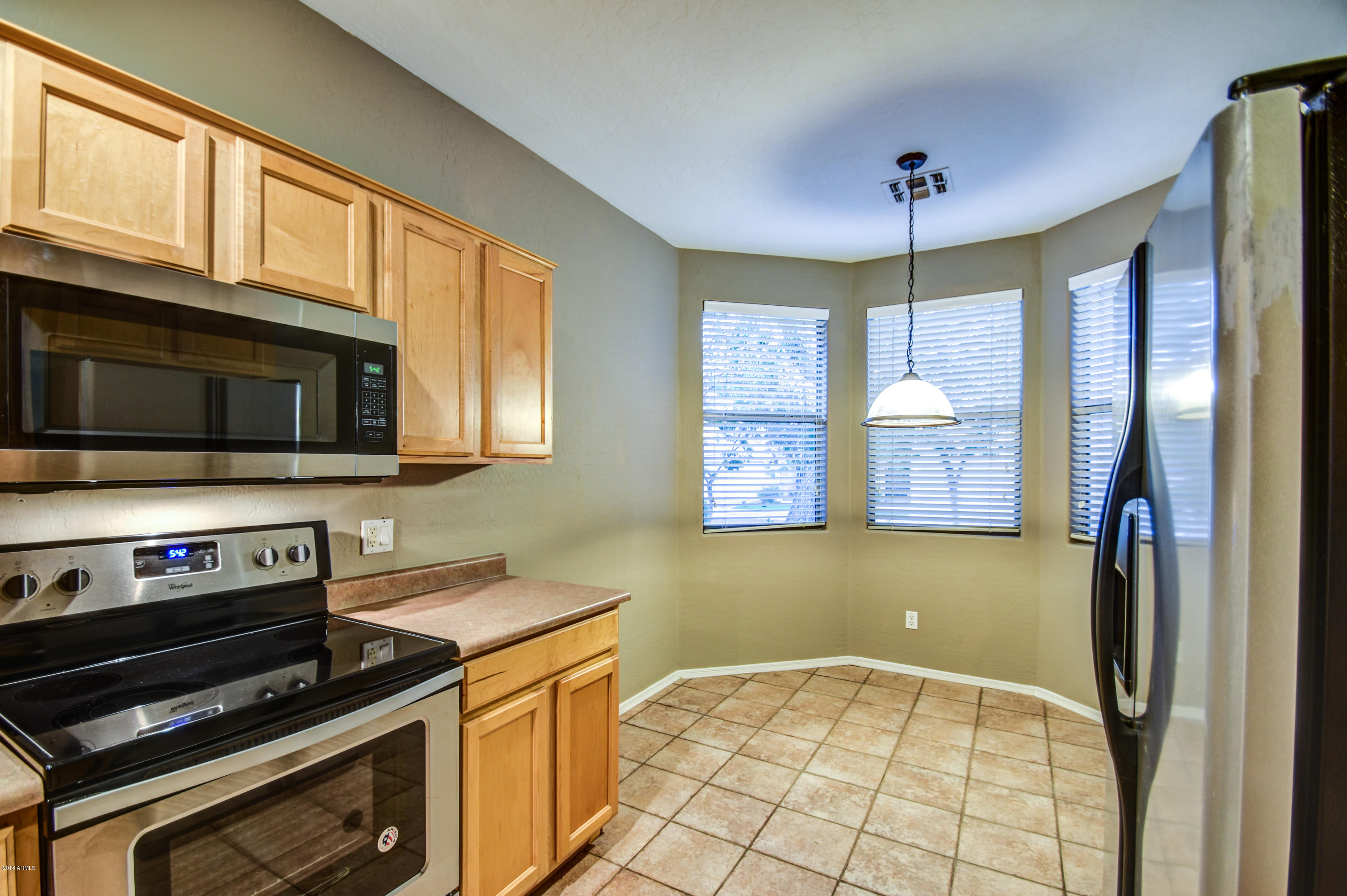 2519 East Fremont Road Phoenix, AZ 85042 - Photo 11 of 27 Kitchen 4