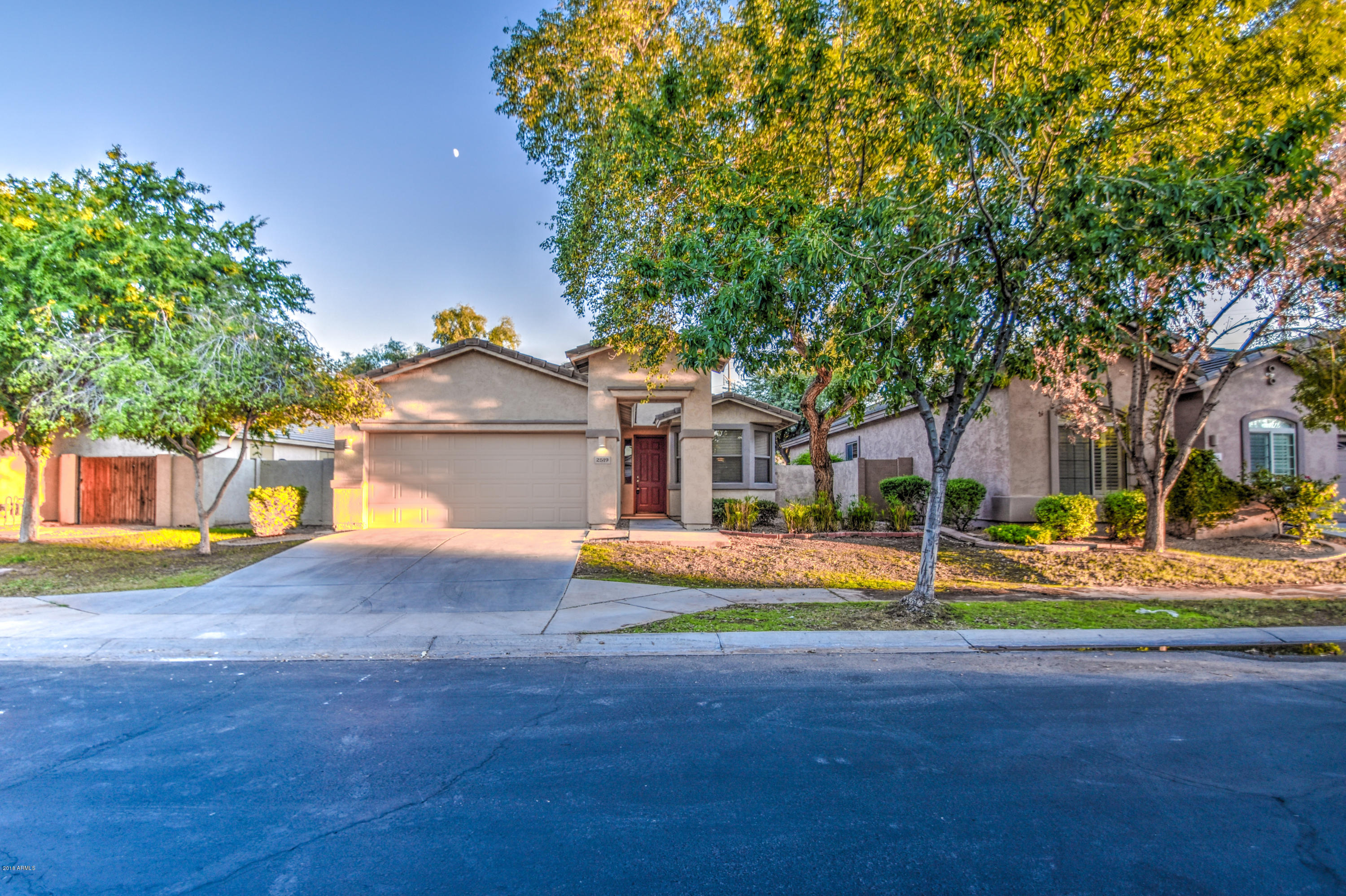 2519 East Fremont Road Phoenix, AZ 85042 - Photo 2 of 27 Front 2