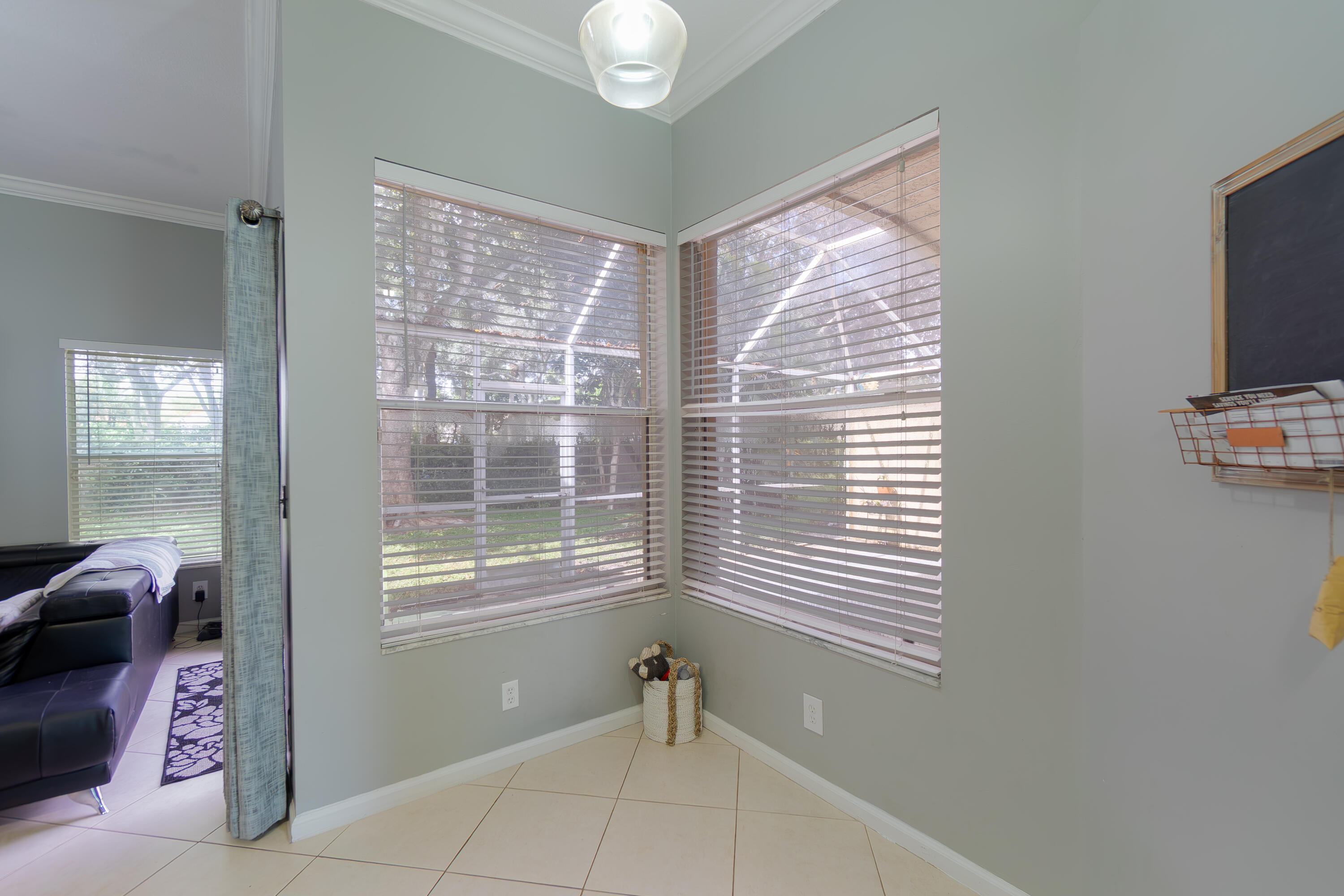 149 Cove Road Greenacres, FL 33413 - Photo 12 of 29 14-print-DSC06392