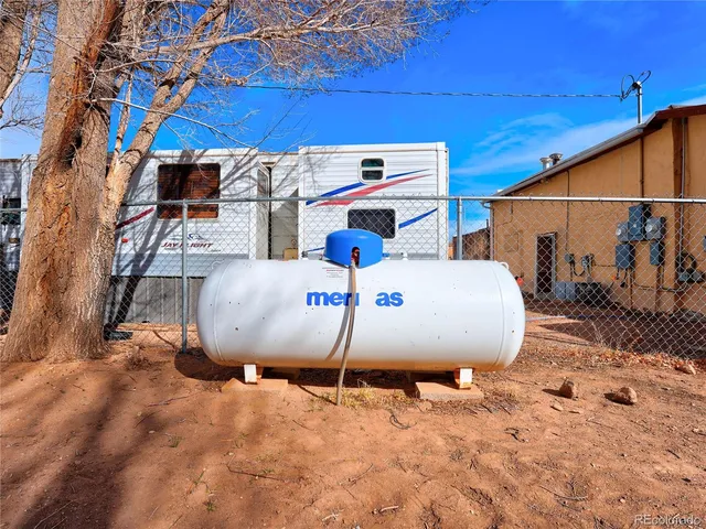 a view of terrace with city view