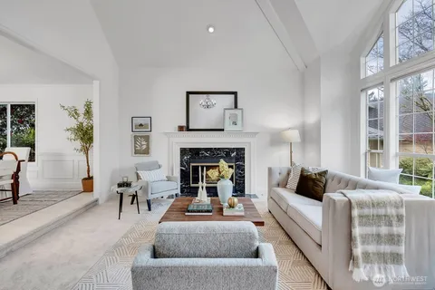 $1,525,000 | 3911 240th Place Southeast, Sammamish, WA 98029